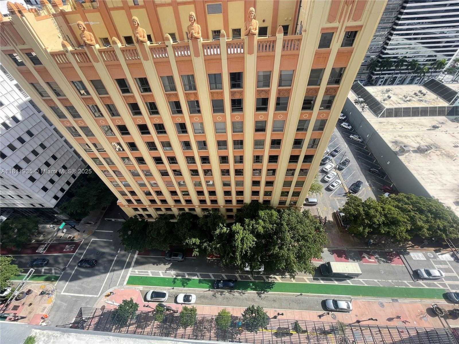 Small Image of 151 SOUTH EAST 1ST ST #1505, Miami Number 2