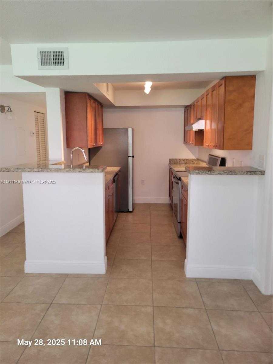 Small Image of 10500 SOUTH WEST 155TH CT #1017, Miami Number 11