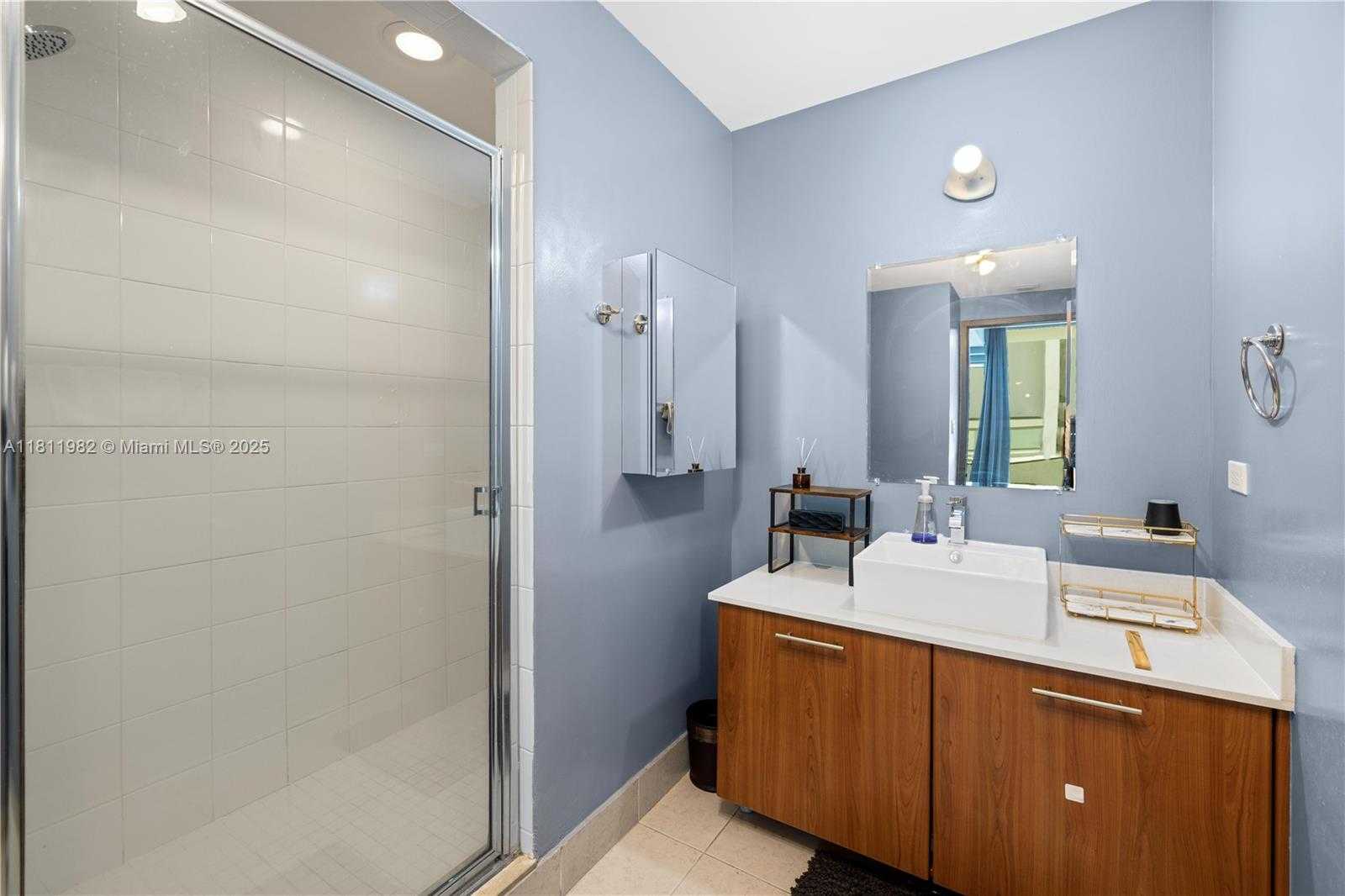 Small Image of 3301 NORTH EAST 1ST AVE #L0204, Miami Number 10