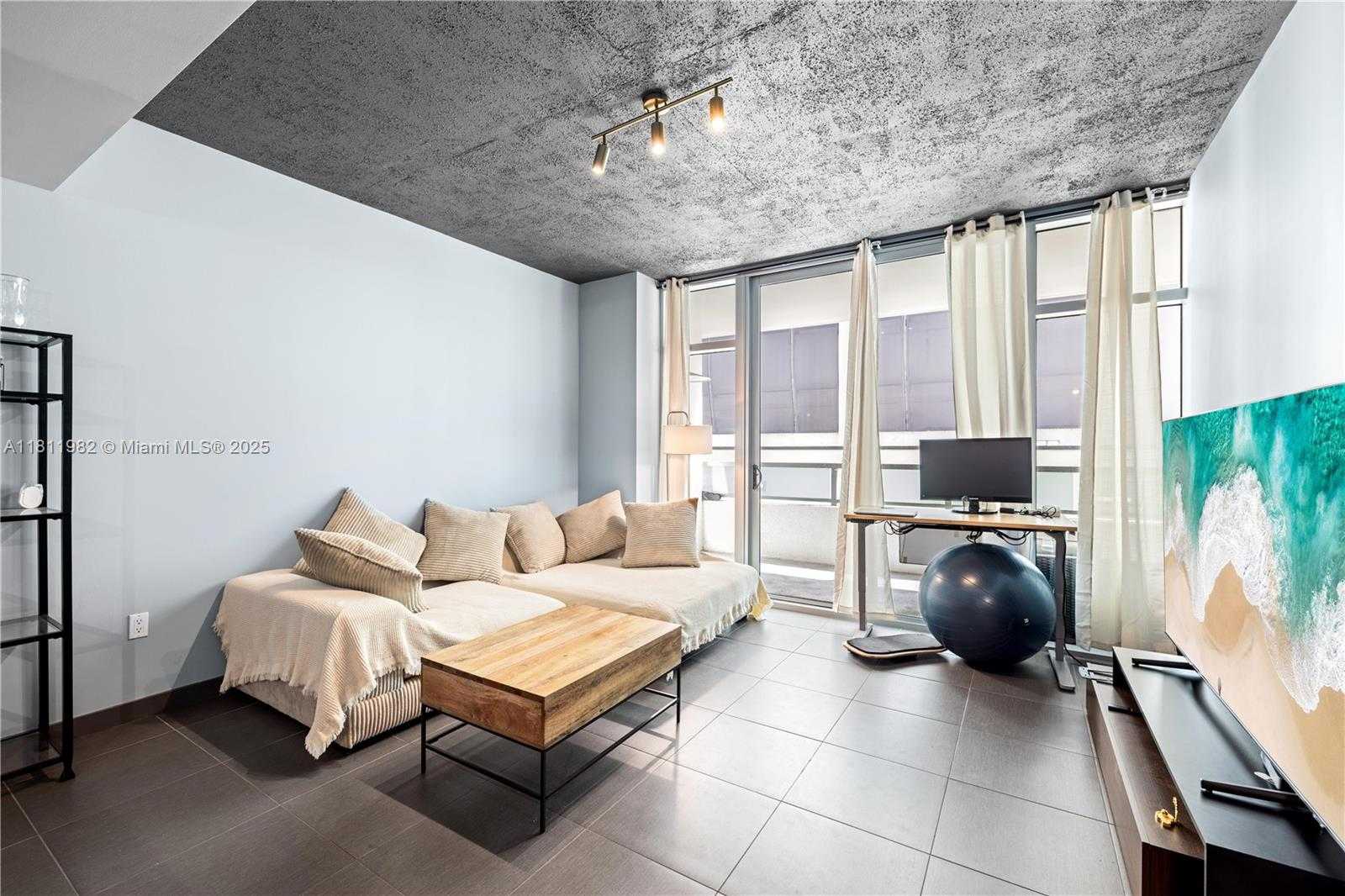 Small Image of 3301 NORTH EAST 1ST AVE #L0204, Miami Number 2