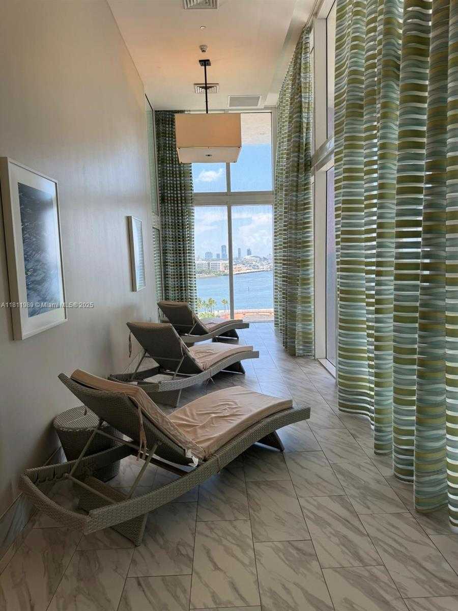 Small Image of 50 BISCAYNE BLVD #3405, Miami Number 27