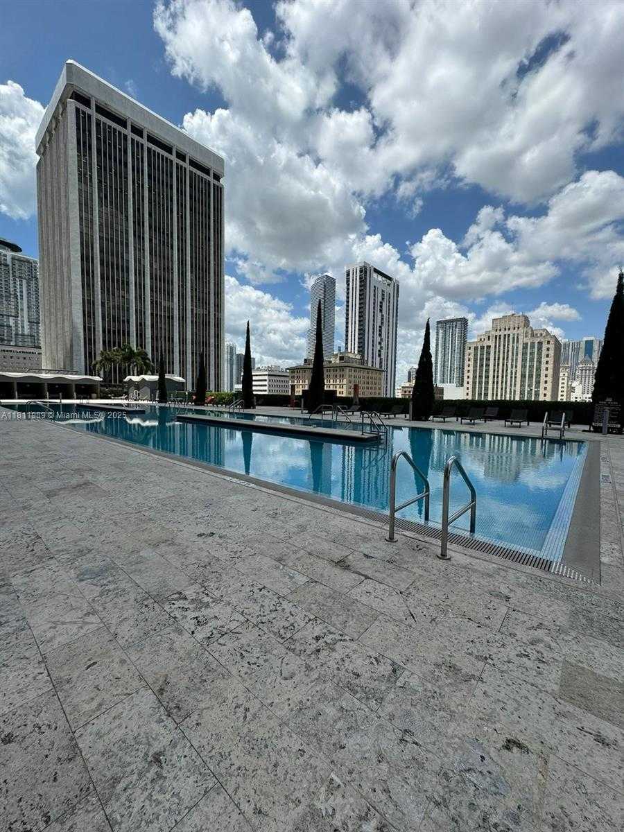 Small Image of 50 BISCAYNE BLVD #3405, Miami Number 31