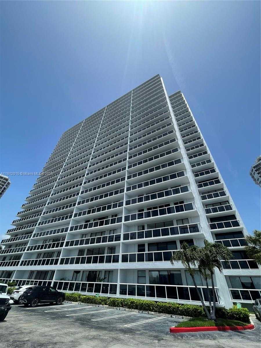 Small Image of 20505 EAST COUNTRY CLUB DR #236, Aventura Number 27