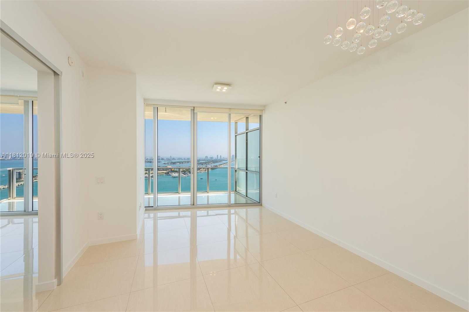 Small Image of 1100 BISCAYNE BLVD #3604, Miami Number 4