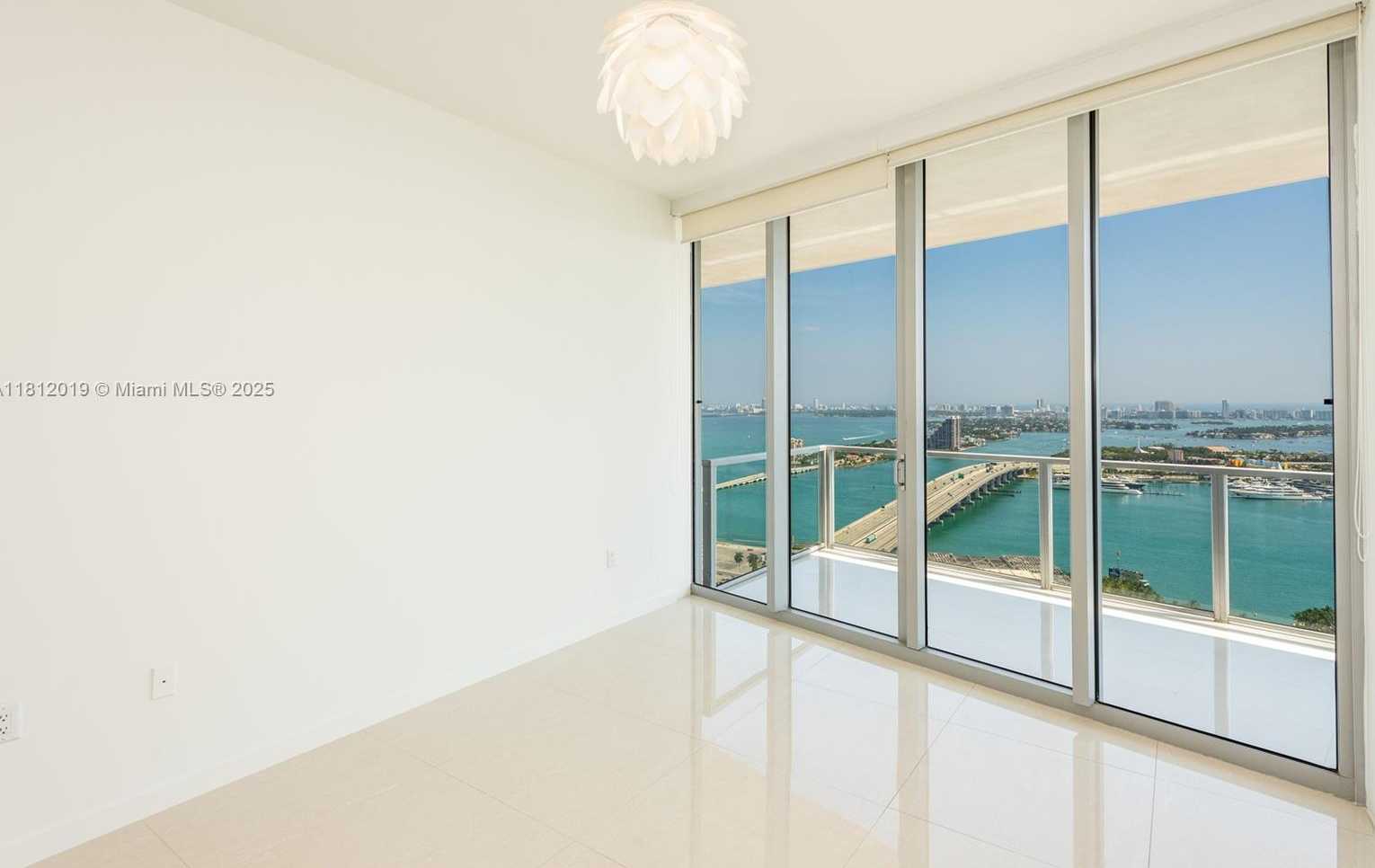 Small Image of 1100 BISCAYNE BLVD #3604, Miami Number 5