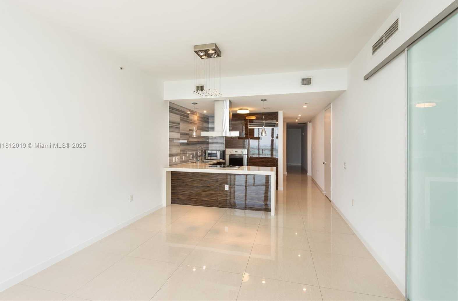 Small Image of 1100 BISCAYNE BLVD #3604, Miami Number 7