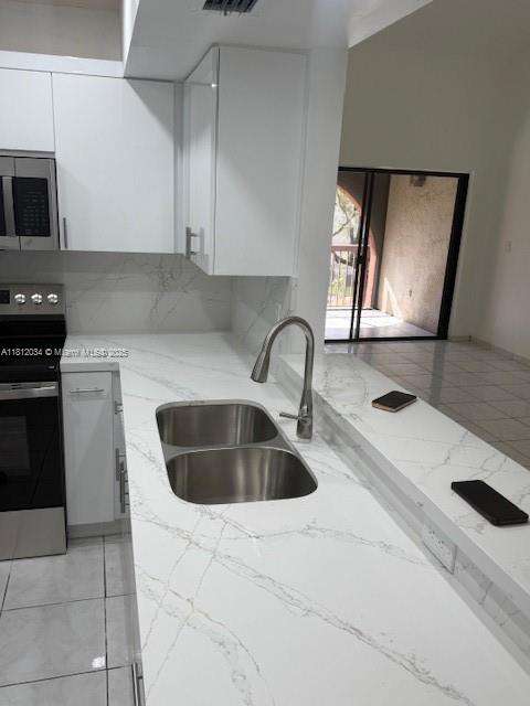 Small Image of 10233 NORTH WEST 9TH ST CIR #203-1, Miami Number 17