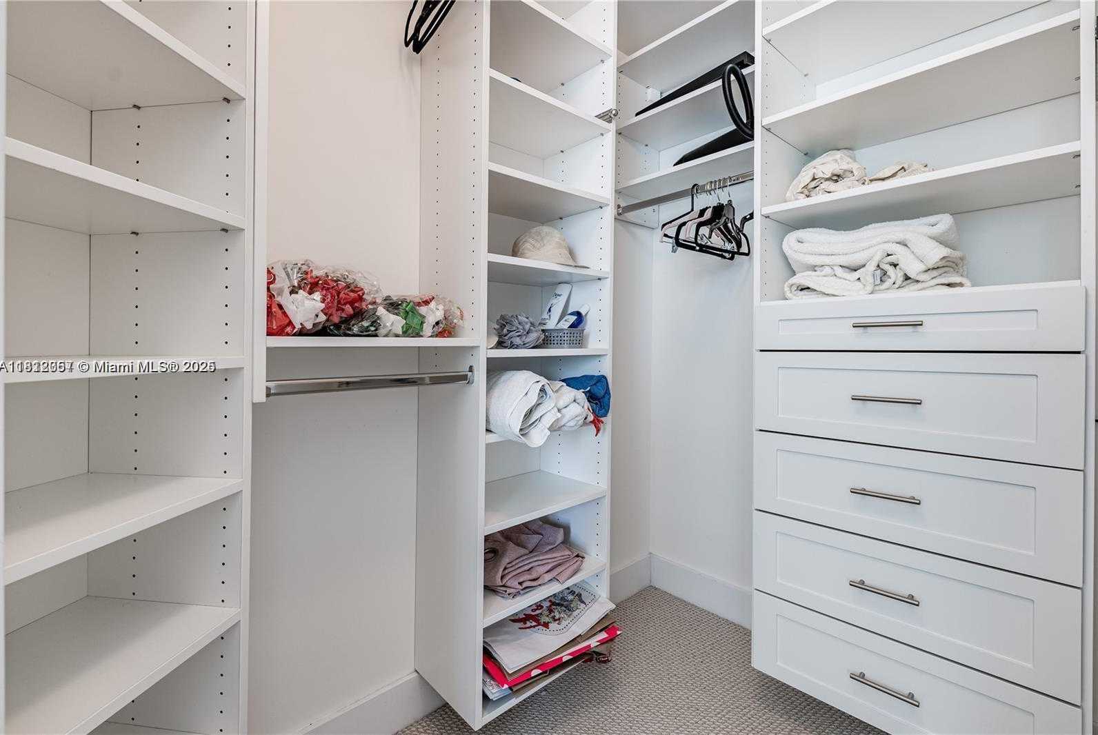 Small Image of 250 SUNNY ISLES BLVD #3-1704( 6 mo rent ok ), Sunny Isles Beach Number 32