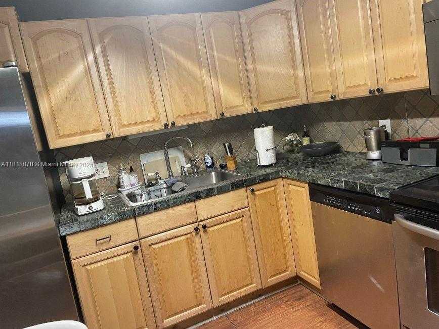 Small Image of 2201 SOUTH OCEAN DR #2607, Hollywood Number 12