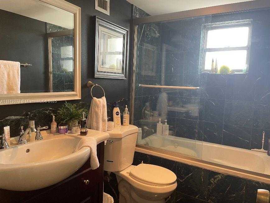 Small Image of 2201 SOUTH OCEAN DR #2607, Hollywood Number 8