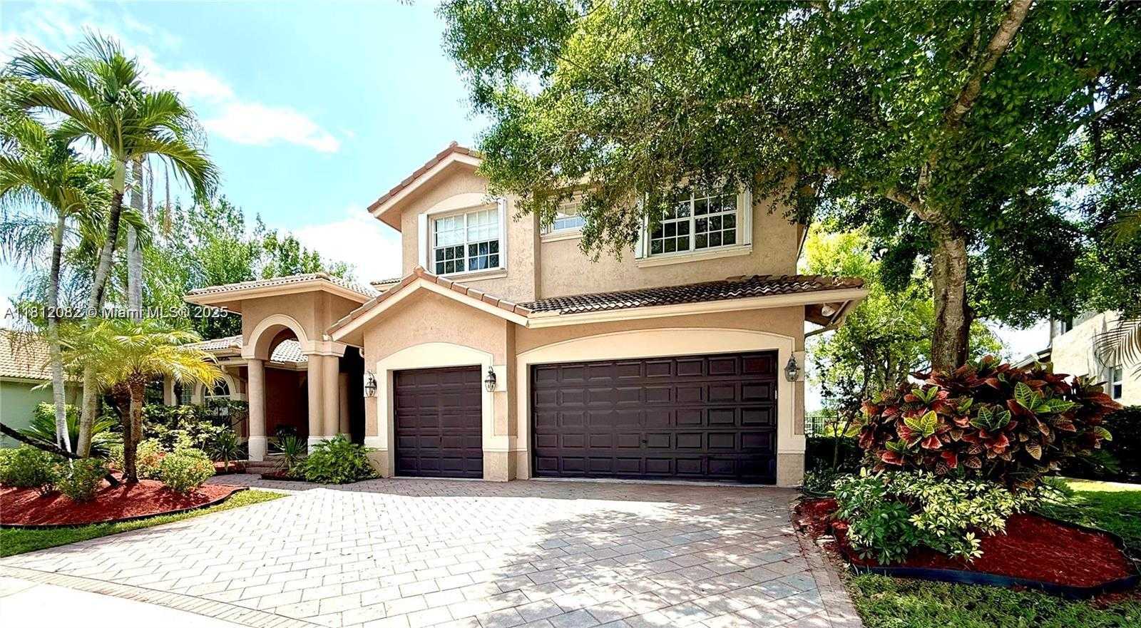 Small Image of 2547 MONTCLAIRE CIR #2547, Weston Number 21