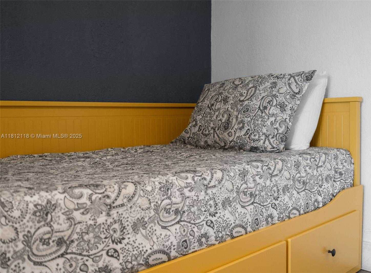 Small Image of 19201 COLLINS AVE #835, Sunny Isles Beach Number 13