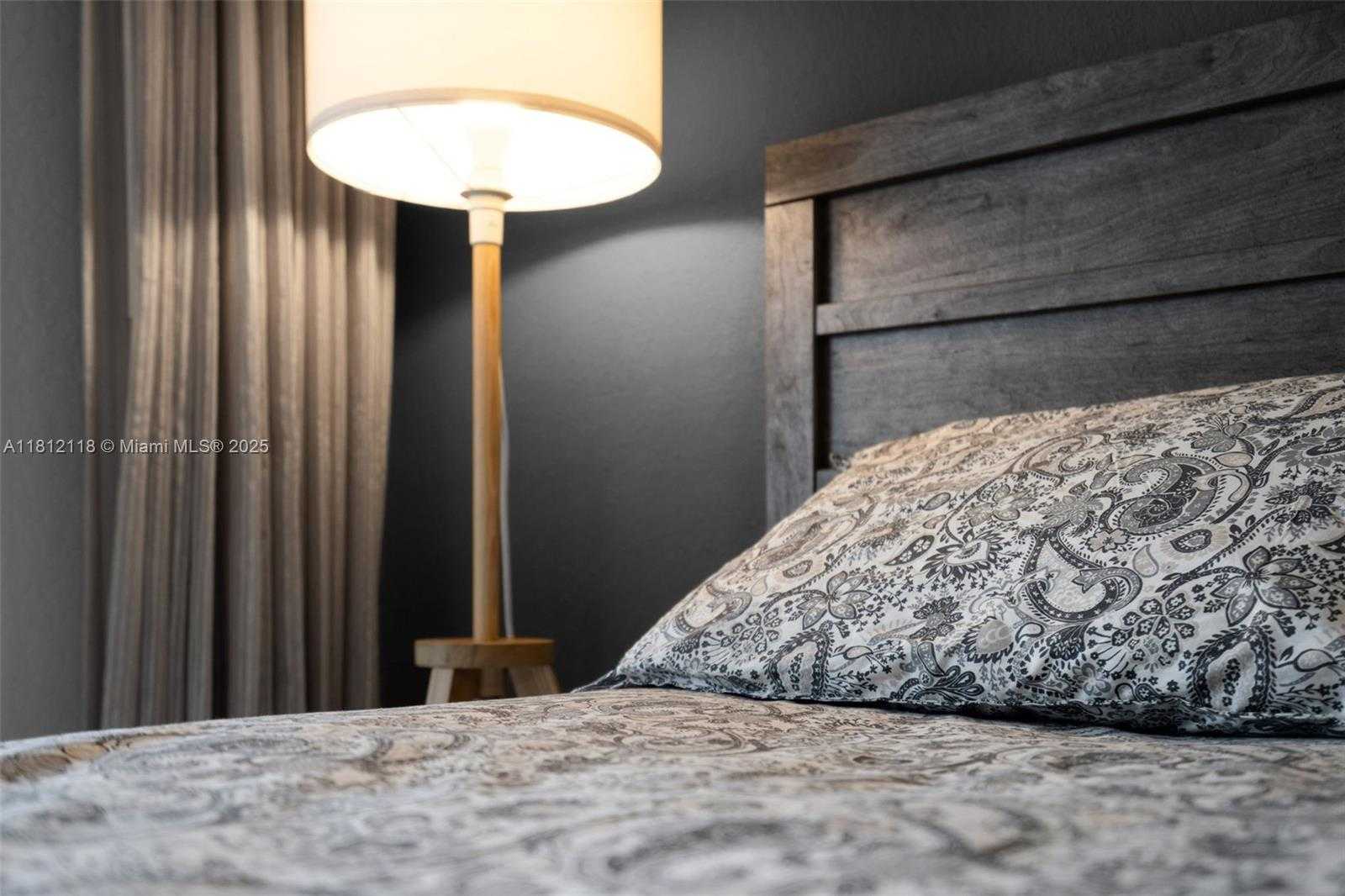 Small Image of 19201 COLLINS AVE #835, Sunny Isles Beach Number 14
