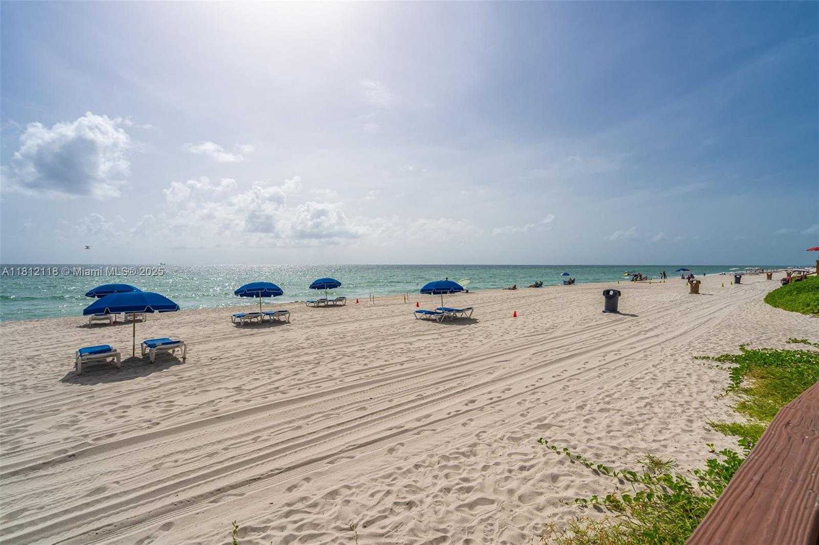 Small Image of 19201 COLLINS AVE #835, Sunny Isles Beach Number 26
