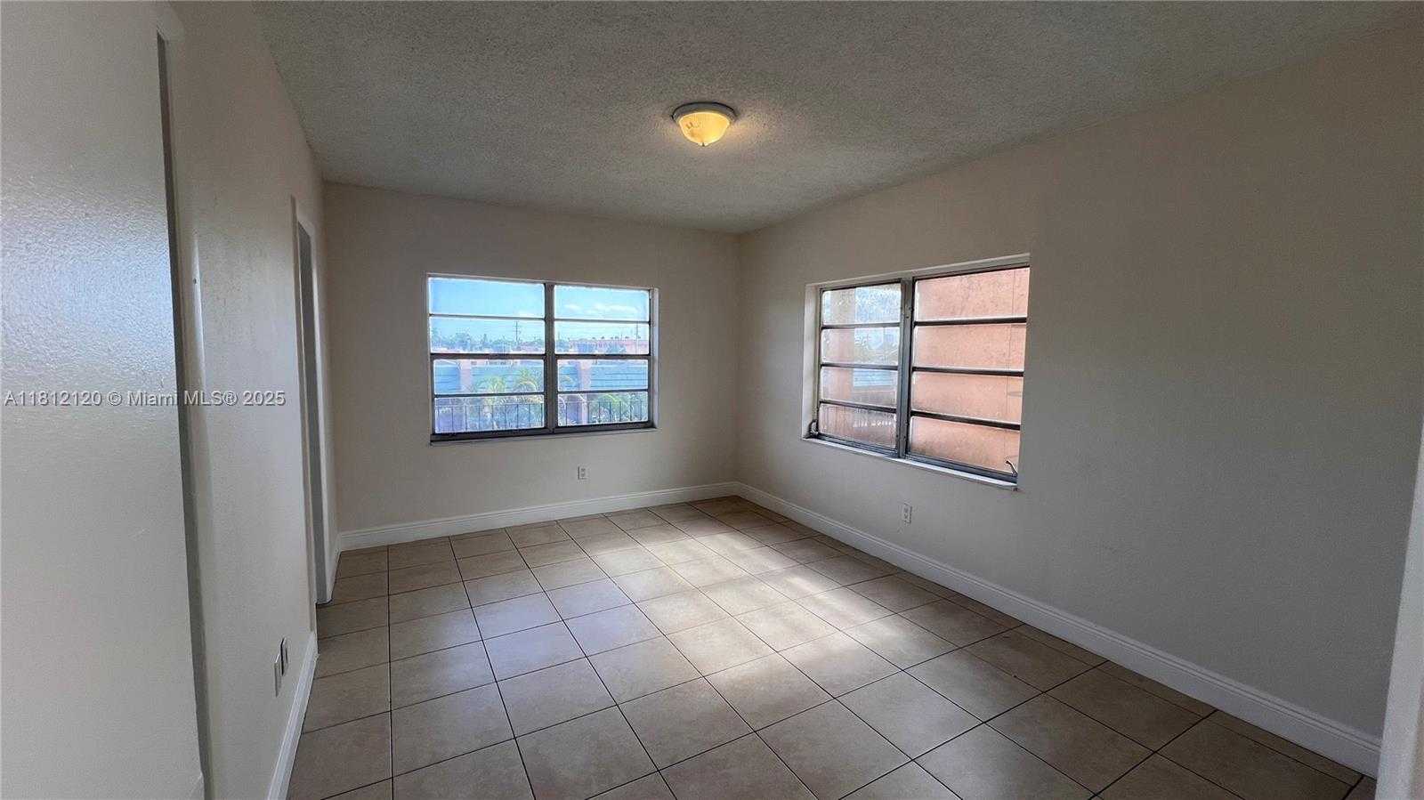 Small Image of 3675 WEST 11TH AVE #310, Hialeah Number 10