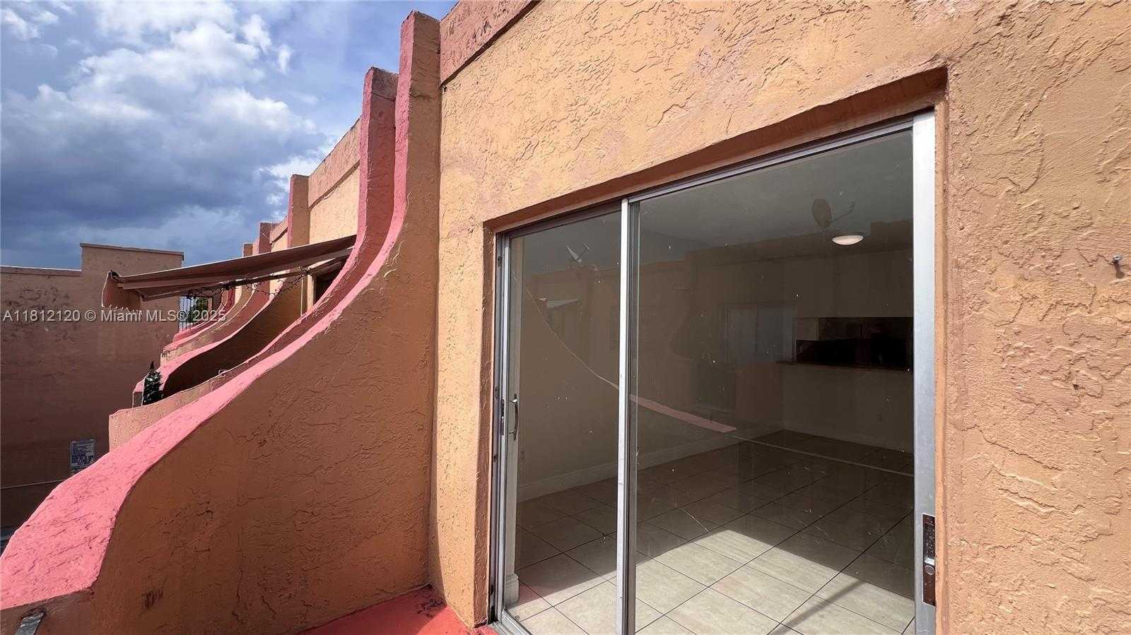 Small Image of 3675 WEST 11TH AVE #310, Hialeah Number 21