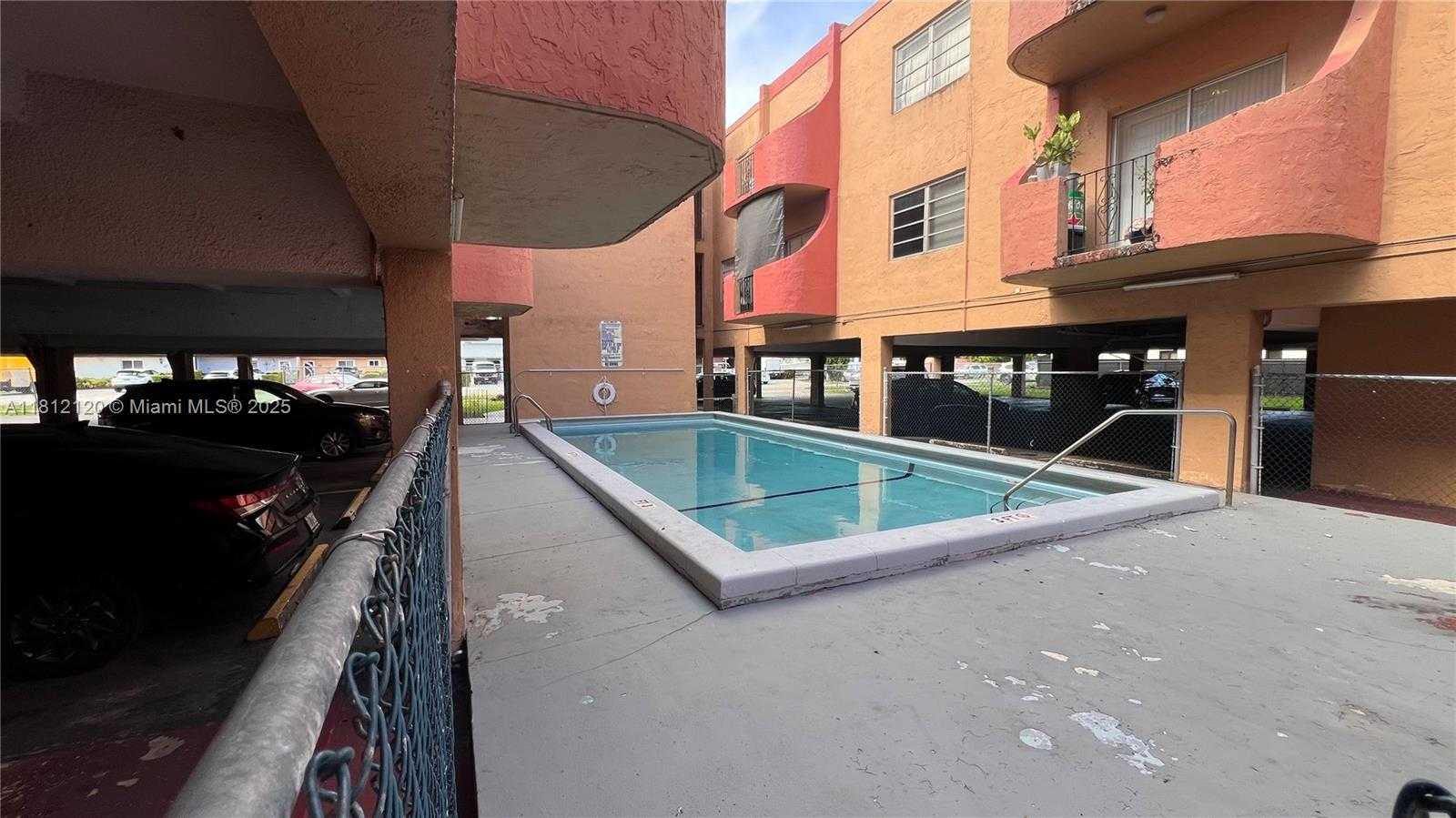 Small Image of 3675 WEST 11TH AVE #310, Hialeah Number 27