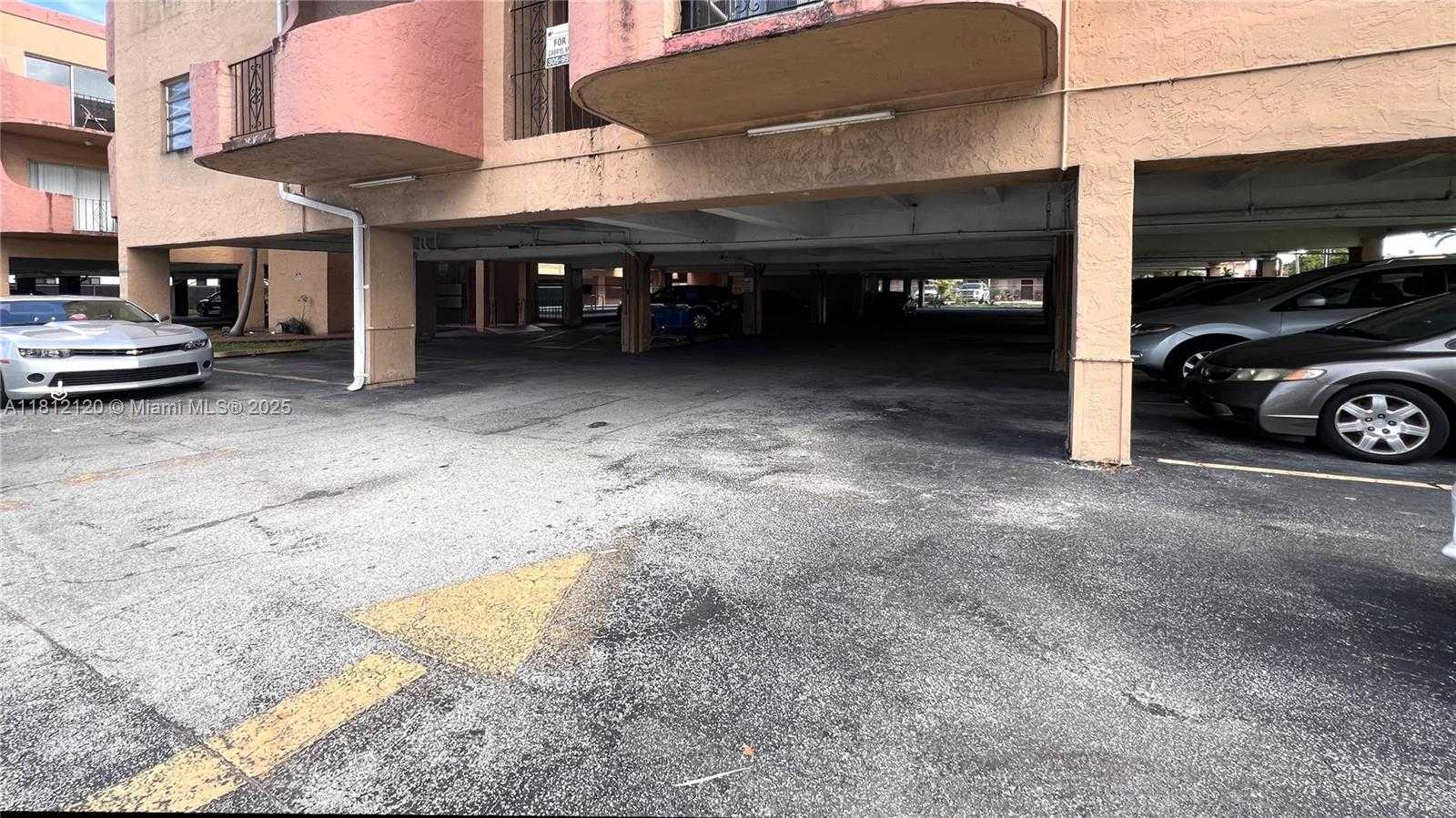 Small Image of 3675 WEST 11TH AVE #310, Hialeah Number 29