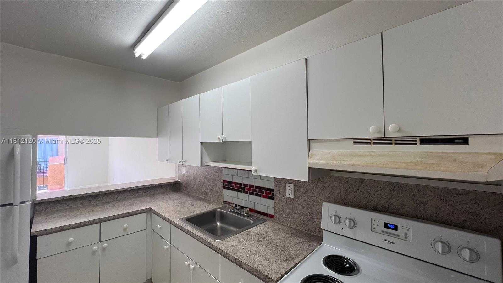 Small Image of 3675 WEST 11TH AVE #310, Hialeah Number 5