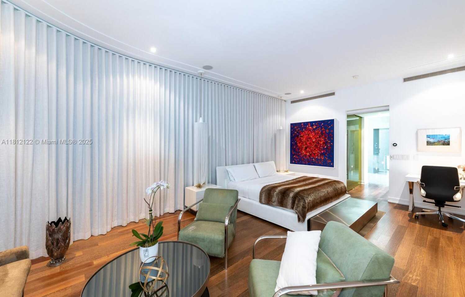 Small Image of 841 19TH ST, Miami Beach Number 21