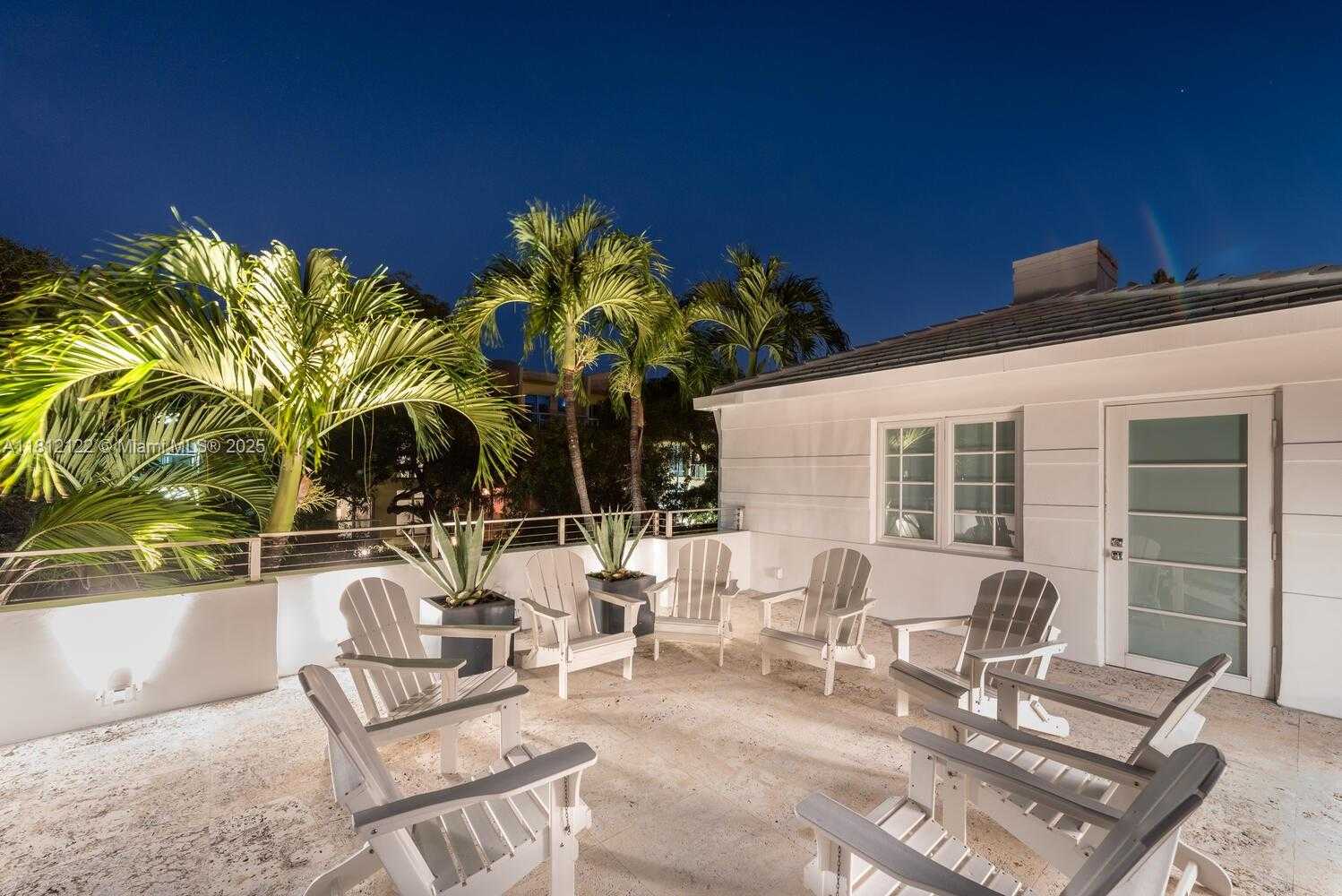 Small Image of 841 19TH ST, Miami Beach Number 47