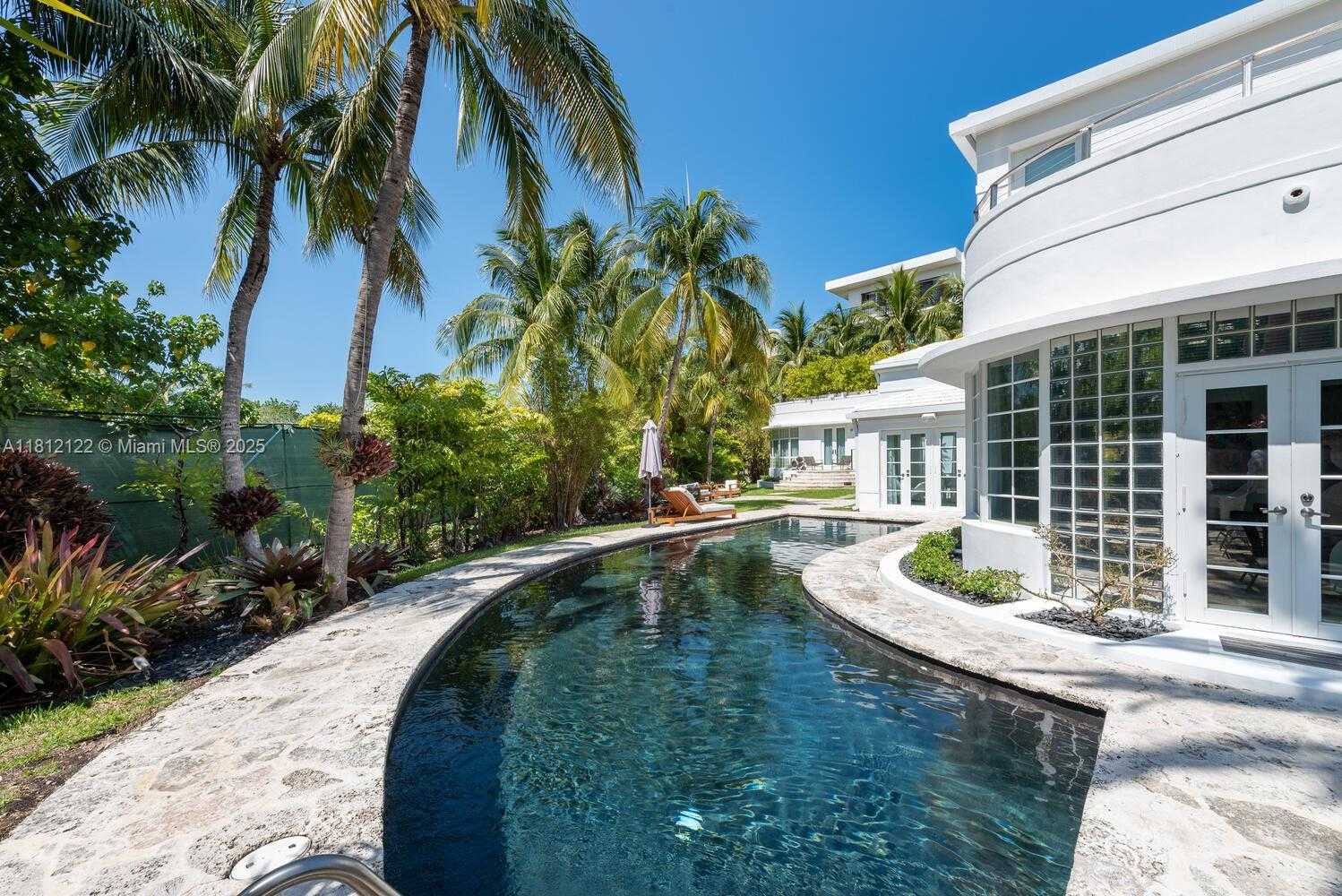 Small Image of 841 19TH ST, Miami Beach Number 6
