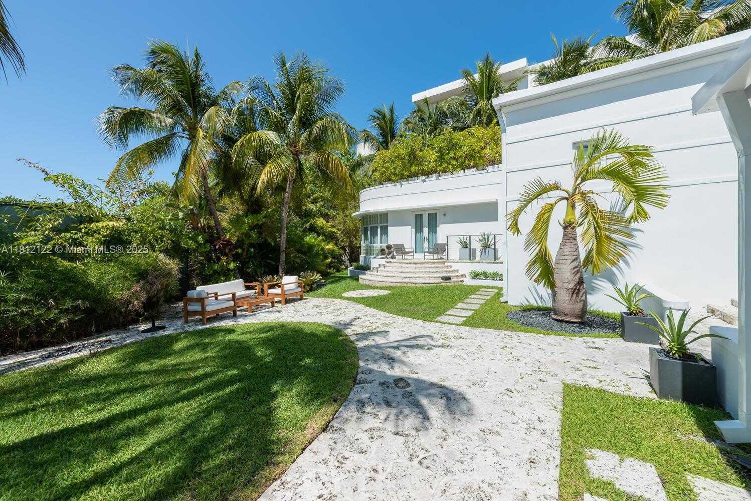 Small Image of 841 19TH ST, Miami Beach Number 7