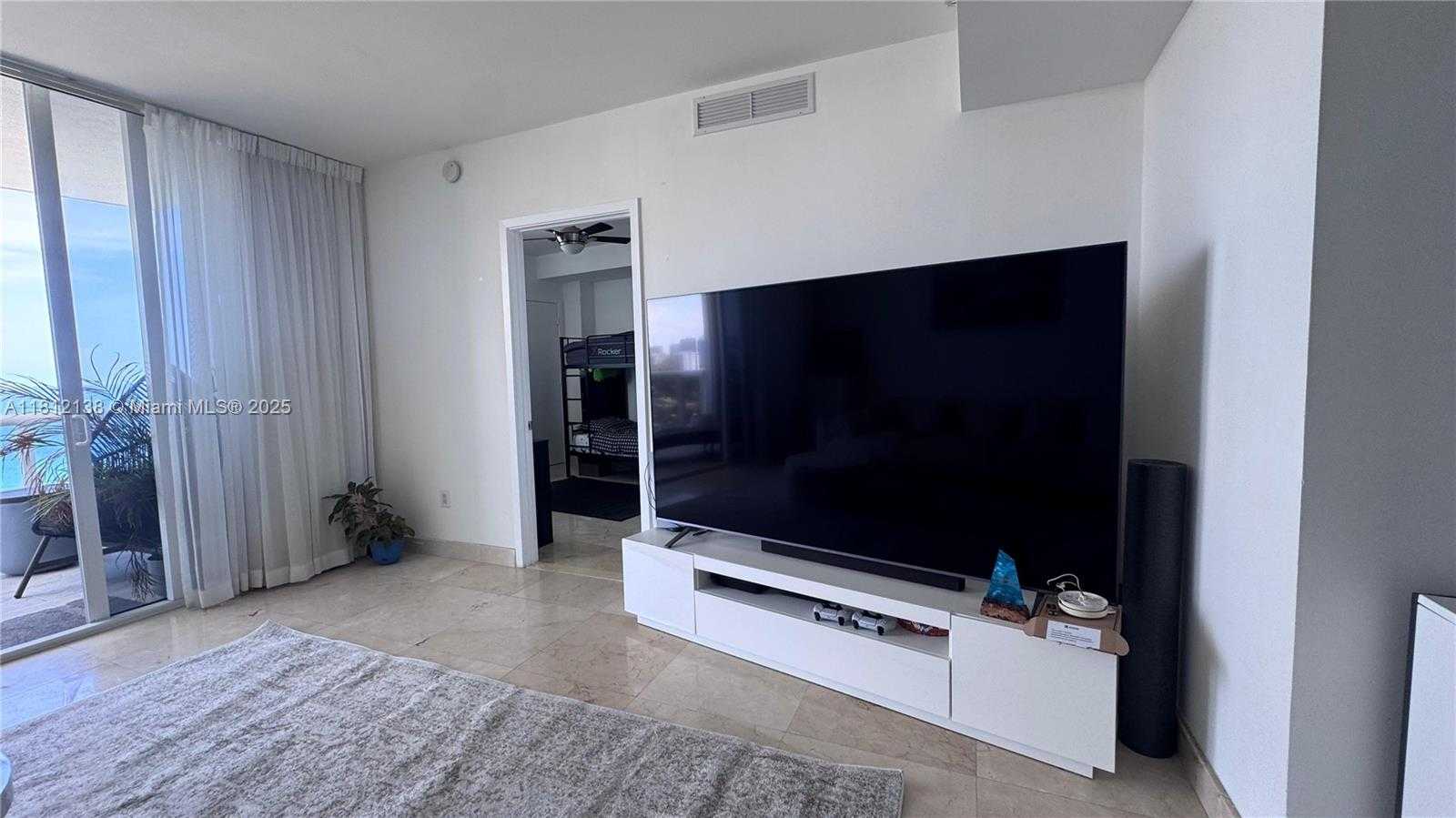 Small Image of 18201 COLLINS AVE #1904, Sunny Isles Beach Number 3