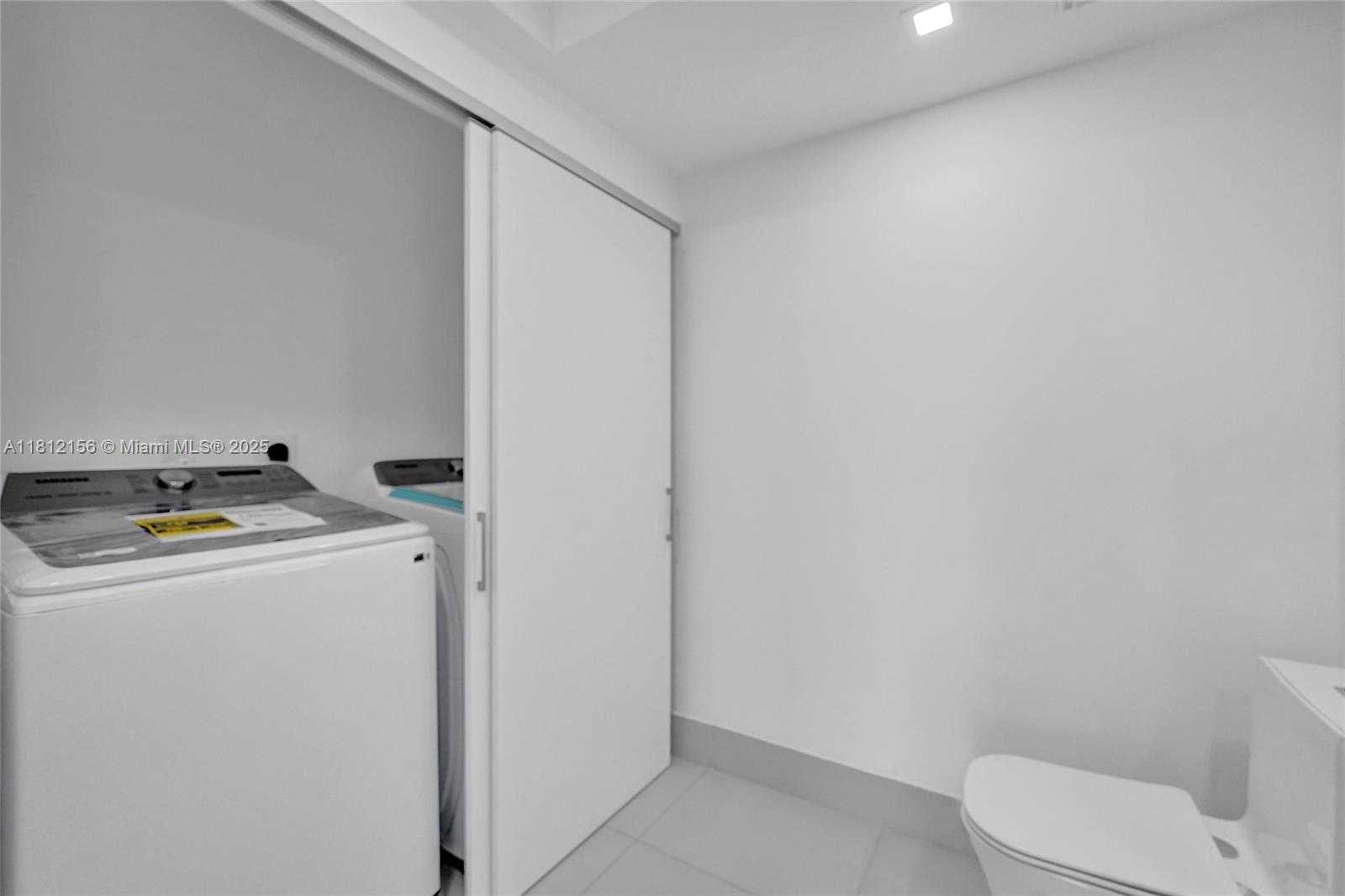 Small Image of 20281 EAST COUNTRY CLUB DR #811, Aventura Number 33