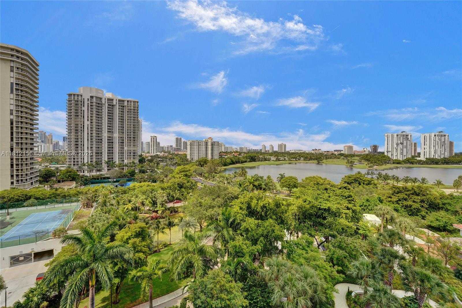 Small Image of 20281 EAST COUNTRY CLUB DR #811, Aventura Number 58
