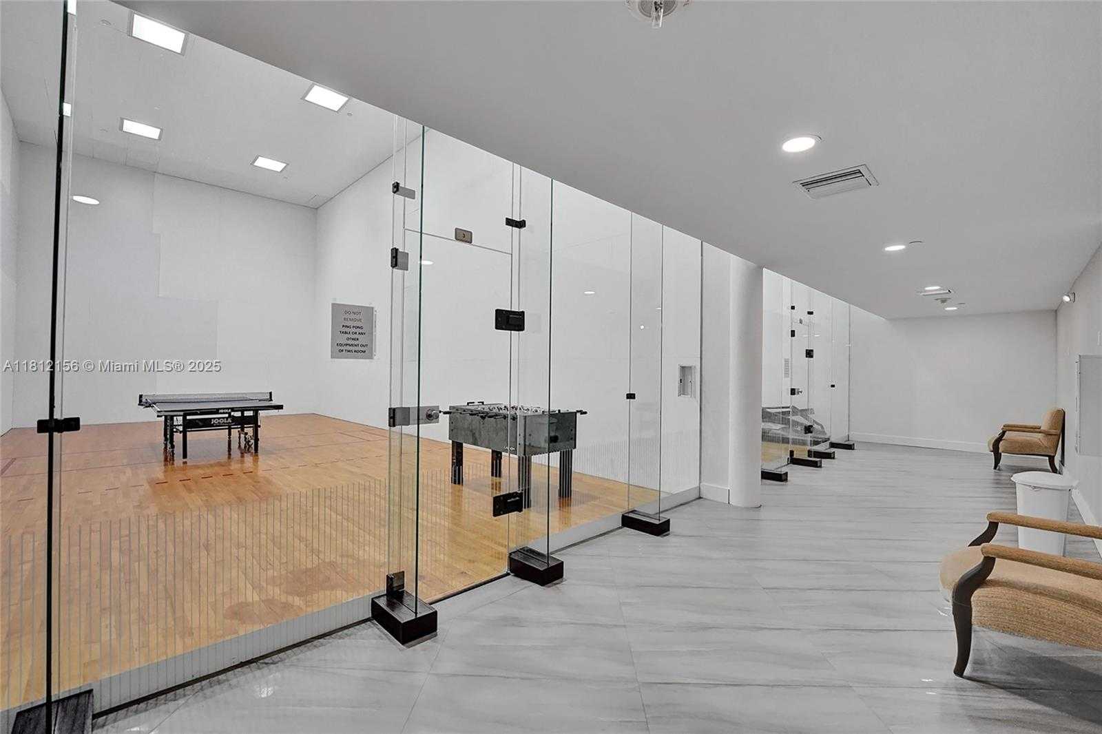 Small Image of 20281 EAST COUNTRY CLUB DR #811, Aventura Number 70