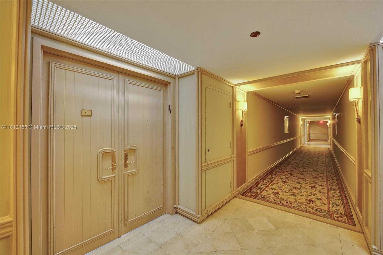 Small Image of 20281 EAST COUNTRY CLUB DR #811, Aventura Number 91