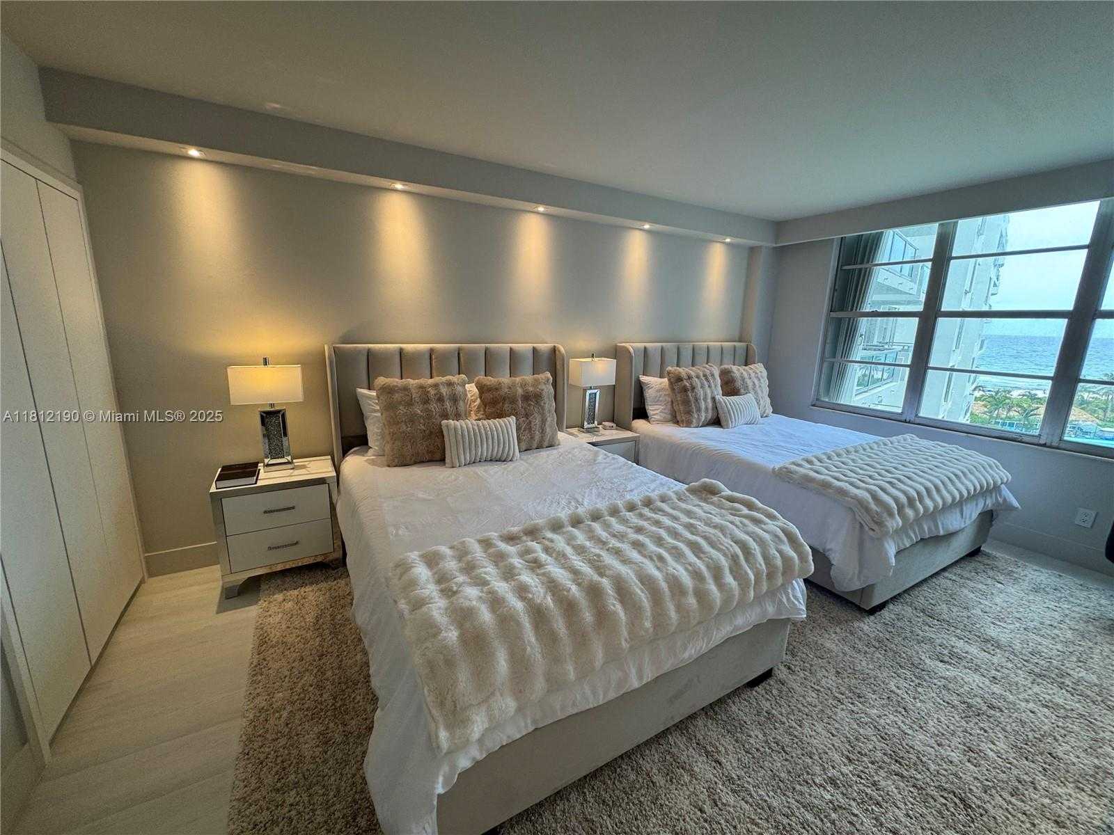 Small Image of 5151 COLLINS AVE #726, Miami Beach Number 14