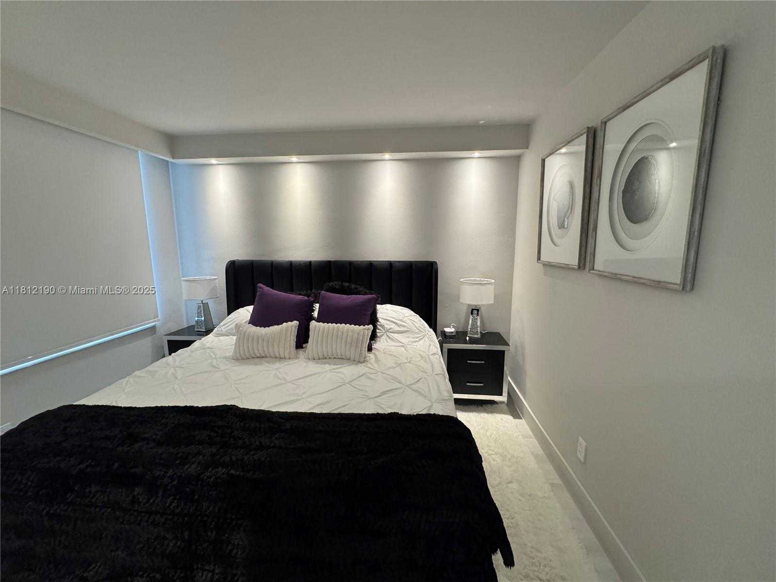 Small Image of 5151 COLLINS AVE #726, Miami Beach Number 17