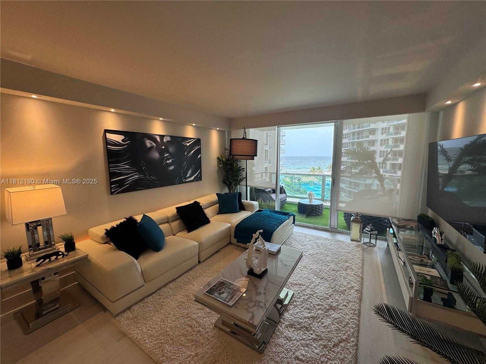 Small Image of 5151 COLLINS AVE #726, Miami Beach Number 7