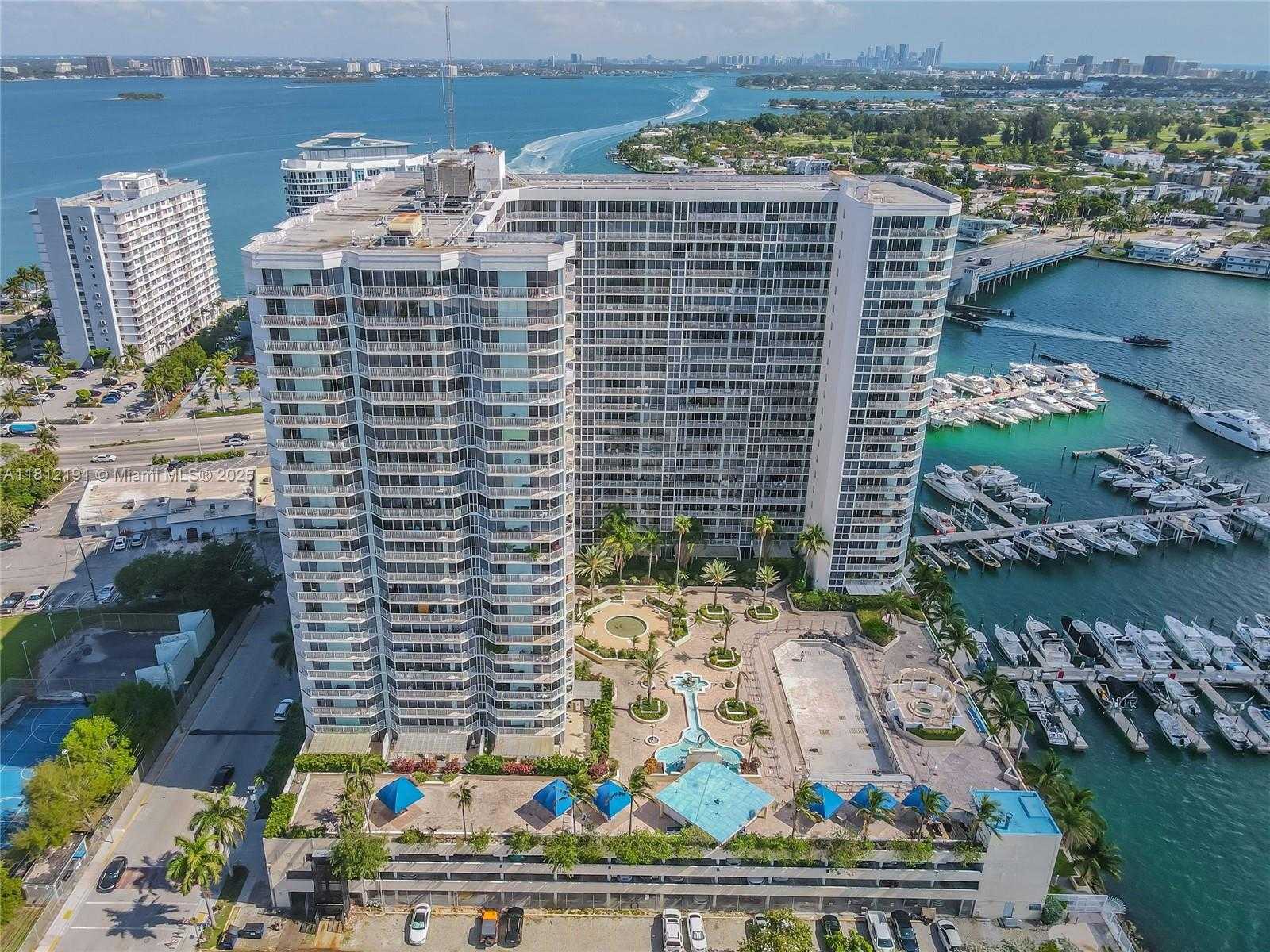 Small Image of 7601 EAST TREASURE DR #601, North Bay Village Number 12