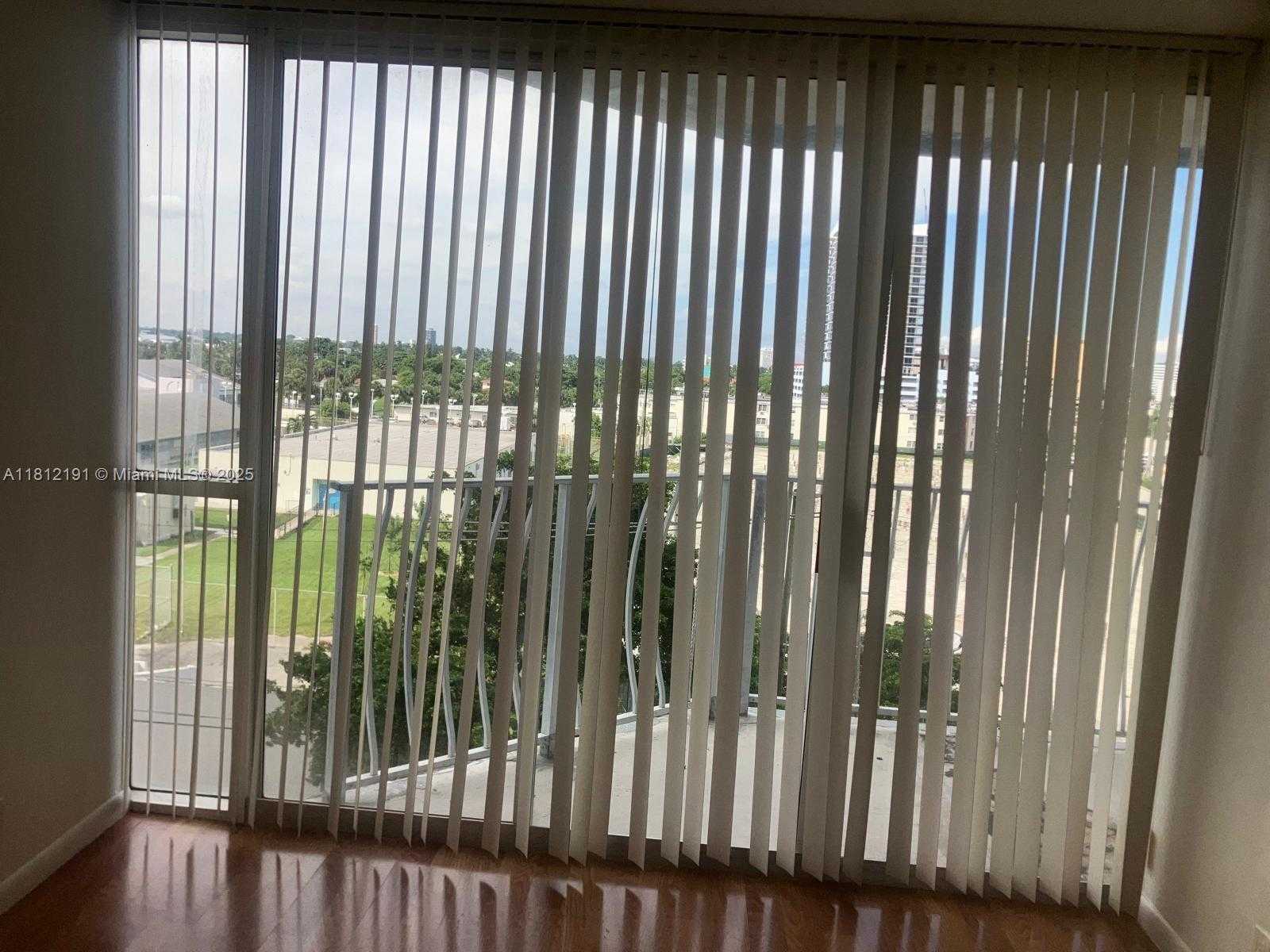 Small Image of 7601 EAST TREASURE DR #601, North Bay Village Number 5