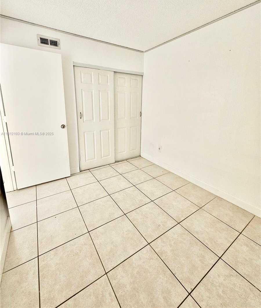 Small Image of 4250 NORTH WEST 79TH AVE #1C, Doral Number 13