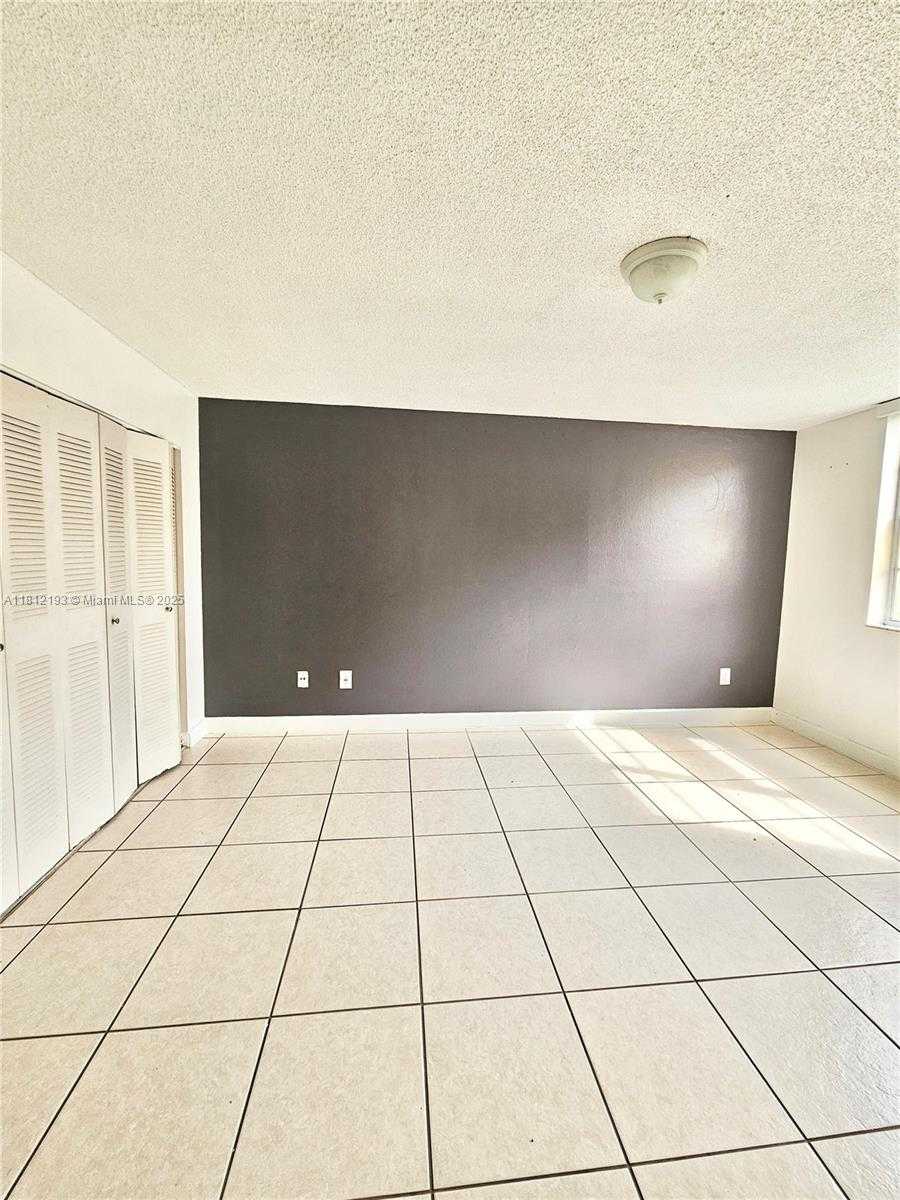 Small Image of 4250 NORTH WEST 79TH AVE #1C, Doral Number 15