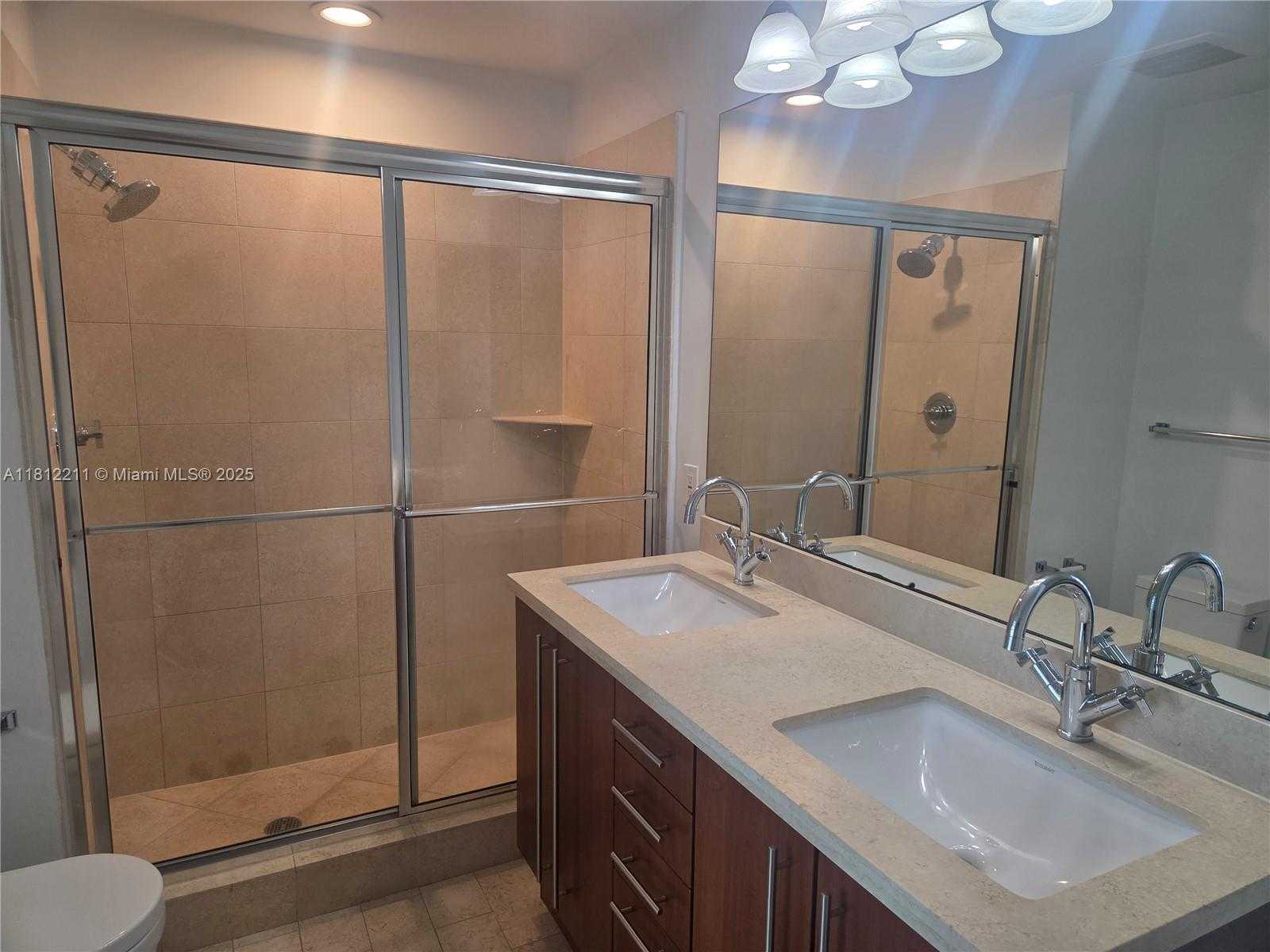 Small Image of 79 SOUTH WEST 12TH ST #2409, Miami Number 9
