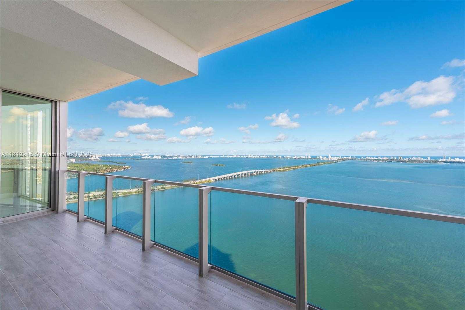Small Image of 2900 NORTH EAST 7TH AVE #3903, Miami Number 21