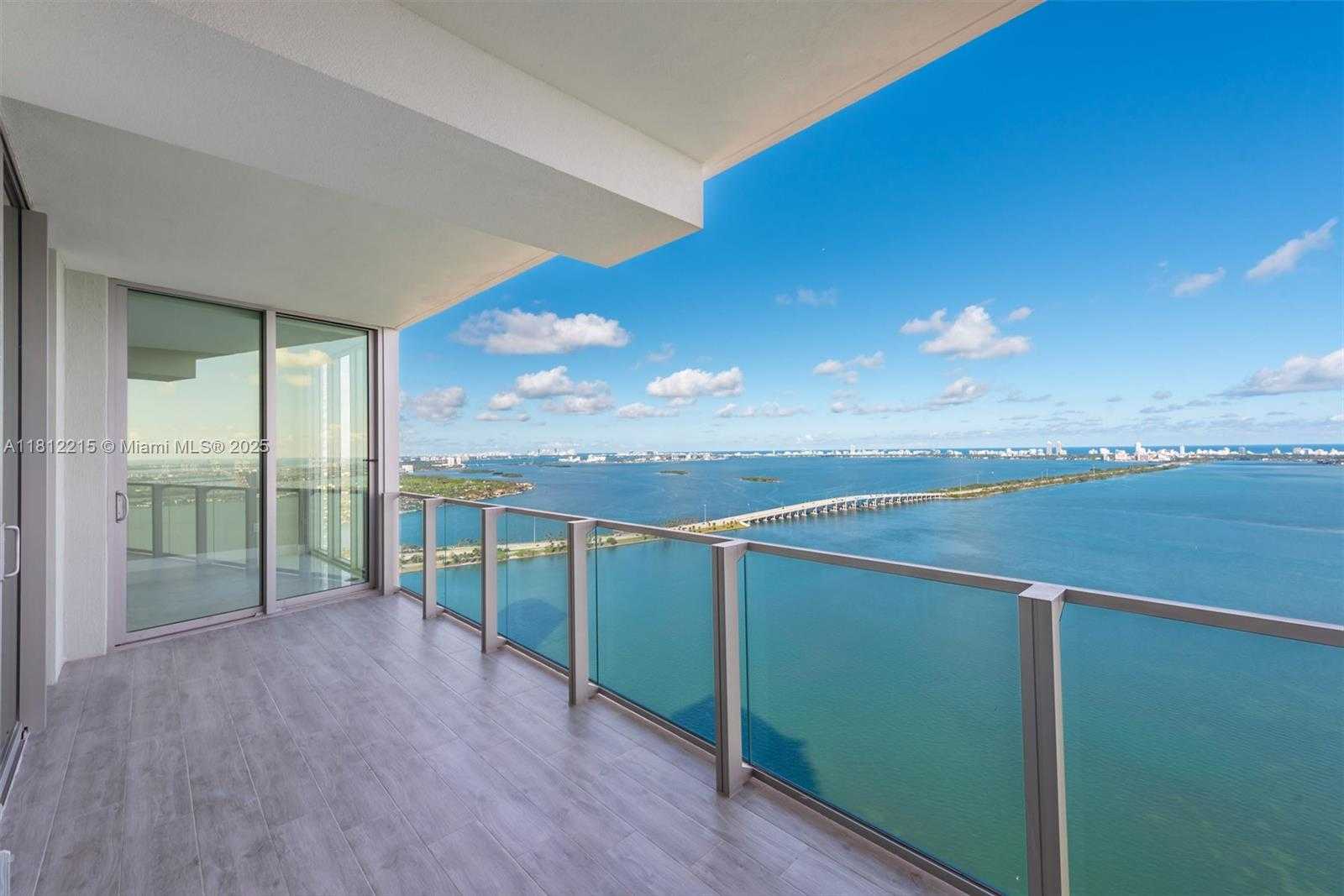Small Image of 2900 NORTH EAST 7TH AVE #3903, Miami Number 22