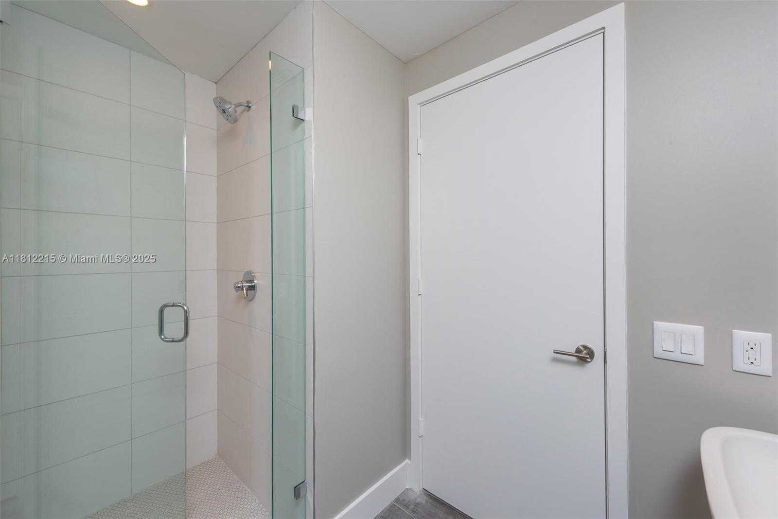 Small Image of 2900 NORTH EAST 7TH AVE #3903, Miami Number 5