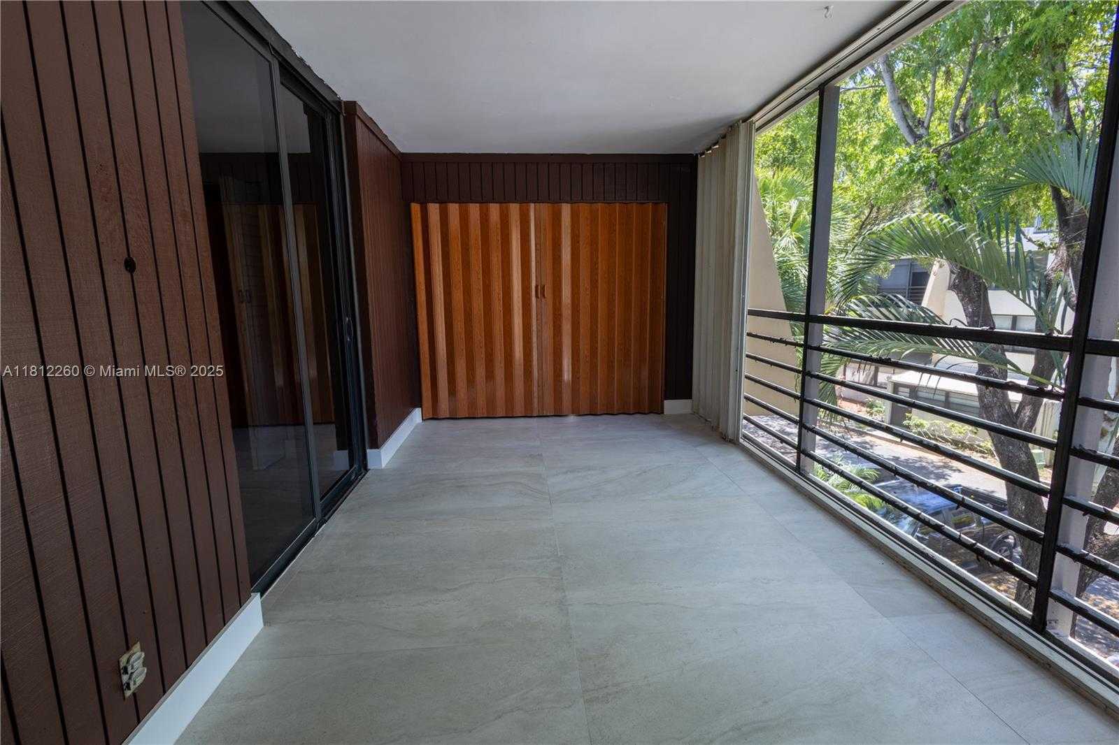 Small Image of 20350 WEST COUNTRY CLUB DR #PH24-4, Aventura Number 15