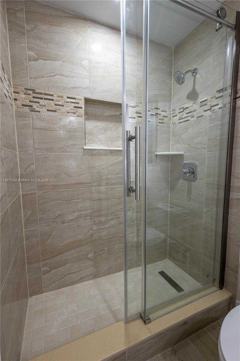 Small Image of 20350 WEST COUNTRY CLUB DR #PH24-4, Aventura Number 25
