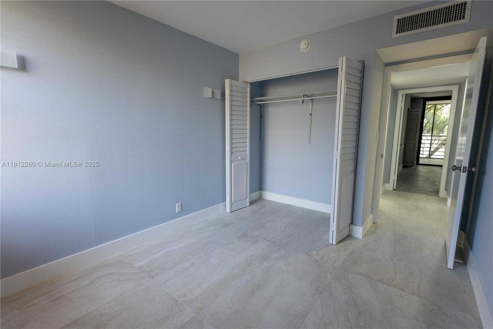 Small Image of 20350 WEST COUNTRY CLUB DR #PH24-4, Aventura Number 26