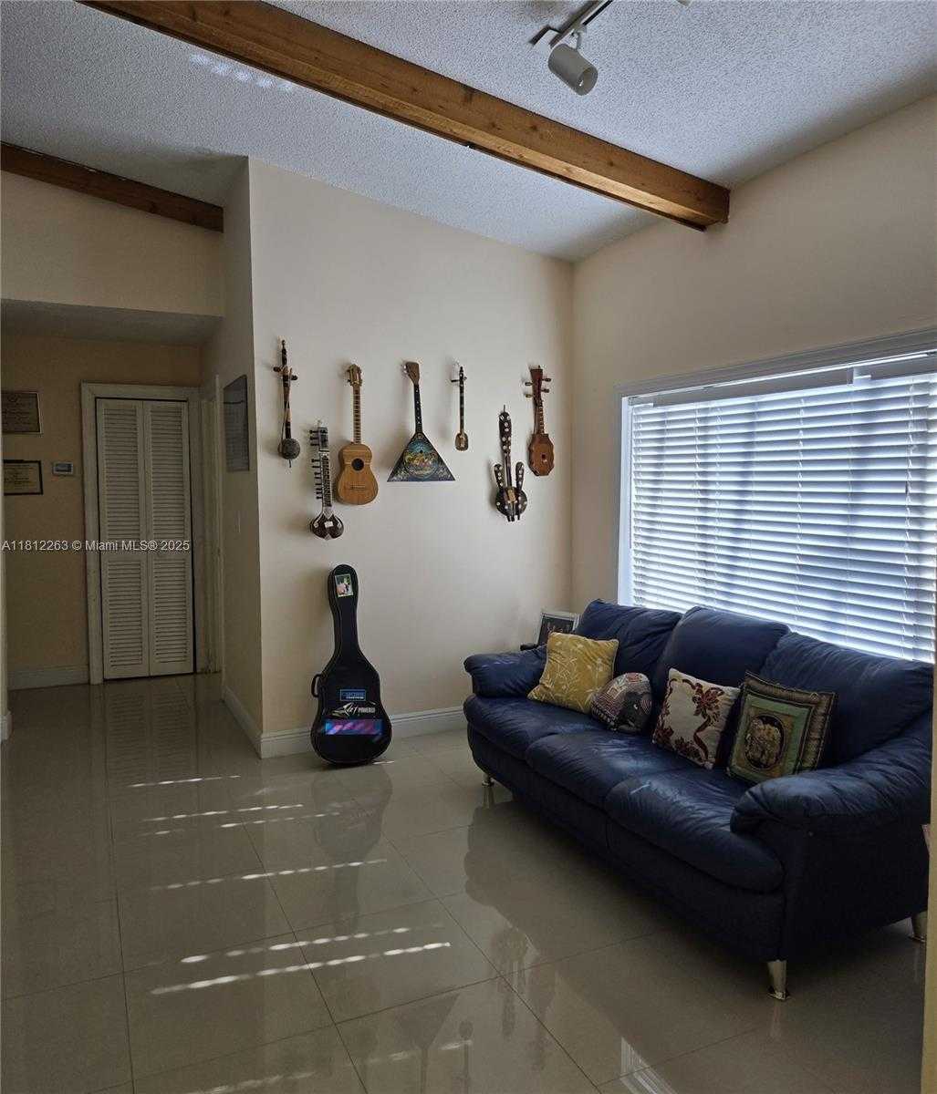 Small Image of 10625 SOUTH WEST 127TH PL, Miami Number 10