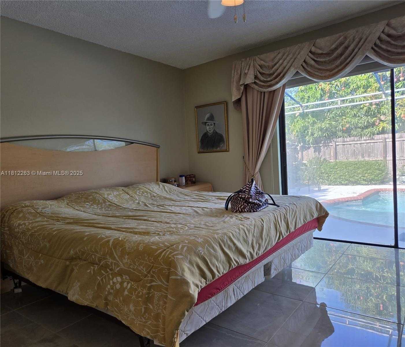 Small Image of 10625 SOUTH WEST 127TH PL, Miami Number 18