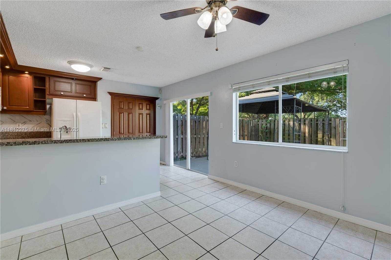 Small Image of 13922 SOUTH WEST 178TH ST, Miami Number 11