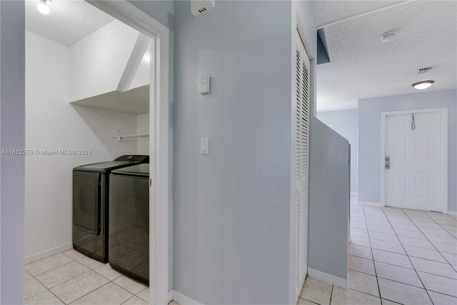 Small Image of 13922 SOUTH WEST 178TH ST, Miami Number 12